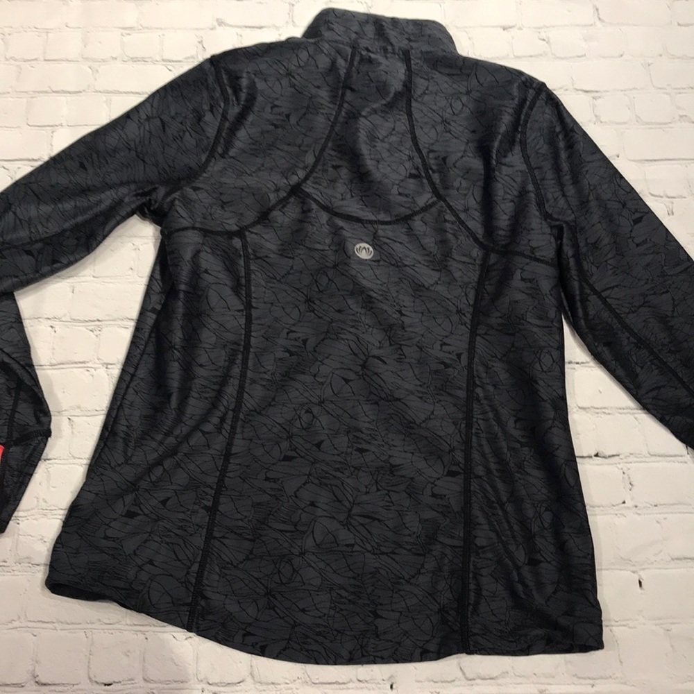 Mondetta Running Jacket - Picture 10 of 11
